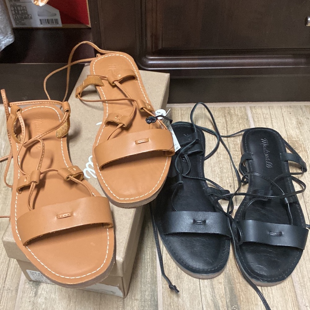 Madewell x 2 ( size 51/2) SOLD